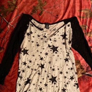Rue 21 star 3/4 length sleeves shirt